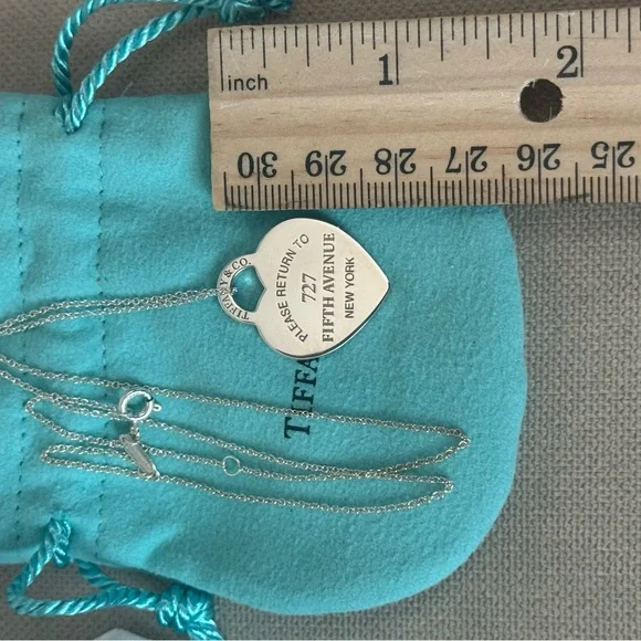 Tiffany & Co. Heart Tag Necklace RARE LIMITED EDITION 727 Fifth Ave Necklace - Picture 8 of 11